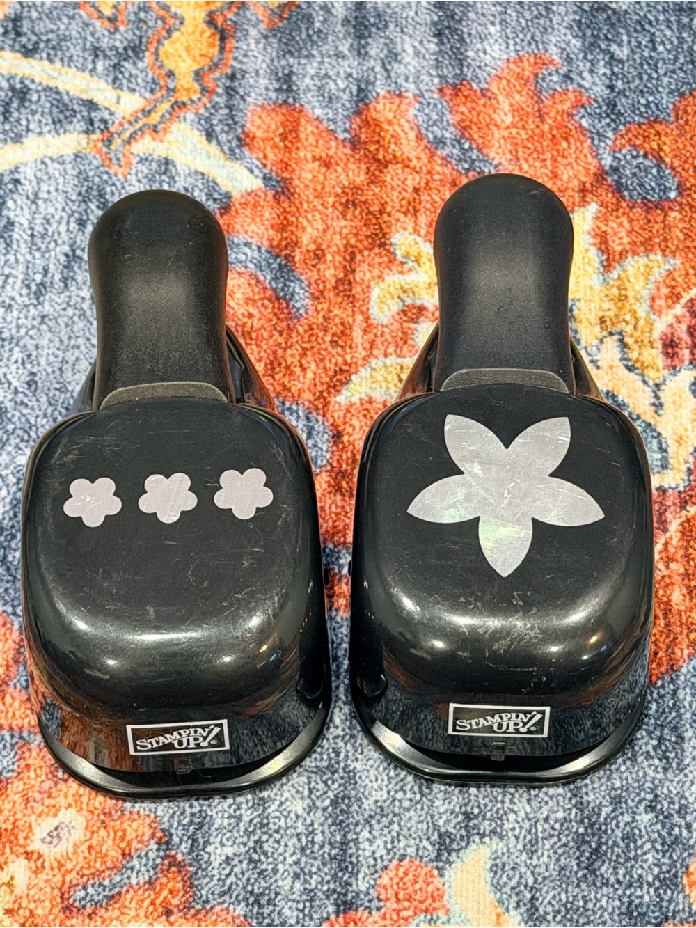 Stampin' Up! Black Floral and Triple-Clover Paper Punch Set